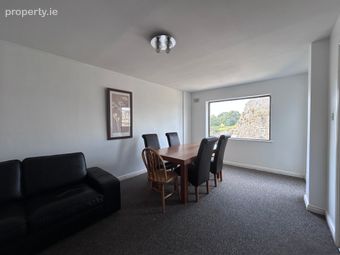 21 Dominics Court, Cashel, Co Tipperary, Cashel, Co. Tipperary - Image 5