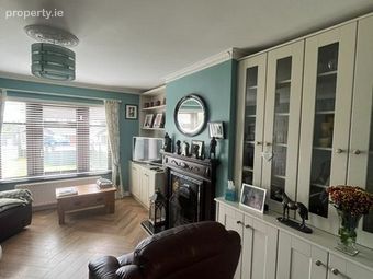32 Castle Heights, Castletown Road, Dundalk, Co. Louth - Image 5