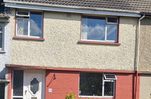 15 Dalcassian Park, Turnpike, Ennis, Co. Clare - Click to view photos
