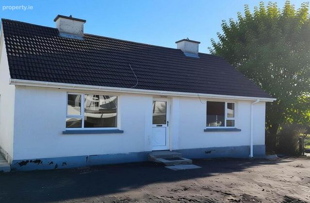 Madavagh, Lettermacaward, Co. Donegal, Lettermacaward, Co. Donegal - Click to view photos