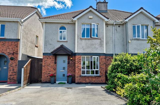 8 Danesfort, Old Galway Road, Athlone, Co. Roscommon, Athlone, Co. Roscommon - Click to view photos