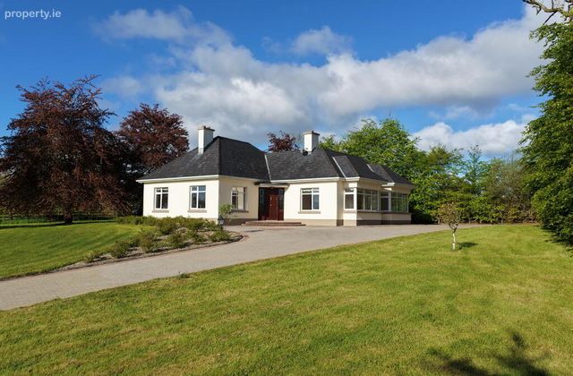 Lurga, Leitrim Village, Co. Leitrim, Leitrim, Co. Leitrim - Click to view photos