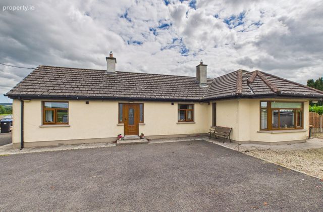 Ardoyne, Tullow, Co. Carlow - Click to view photos
