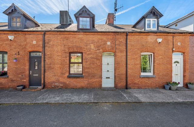 9 Clonmult Terrace, Midleton, Co. Cork, Midleton, Co. Cork - Click to view photos