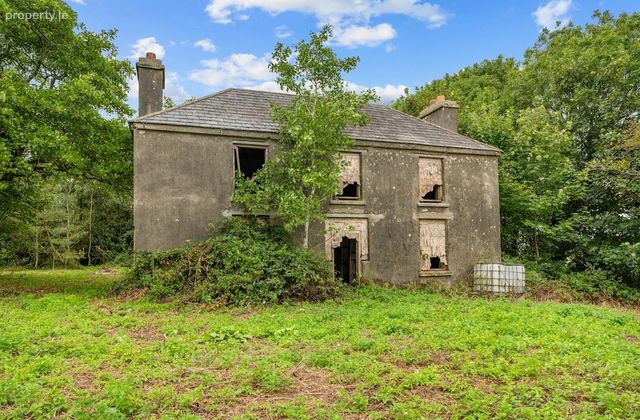 Bauerleigh, Bandon, Co. Cork - Click to view photos