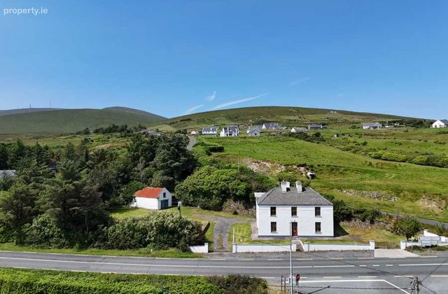 Cashel South, Achill, Co. Mayo - Click to view photos