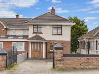 40 Ballyogan Court, Dublin 18, Carrickmines, Dublin 18