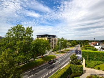 Apartment 395, The Oak, Trimbleston, Goatstown, Dublin 14 - Image 5