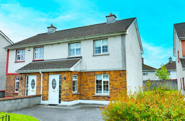 25 Oakvale, Longford, Taghshinny, Co. Longford - Click to view photos
