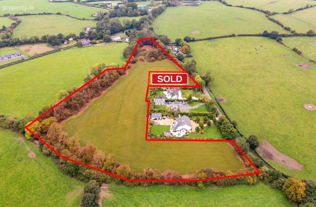 Kilcloon Lawns, Kilcloon, Co. Meath - Click to view photos