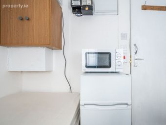Flat 4, 90 Cabra Park, Phibsborough, Dublin 7 - Image 5