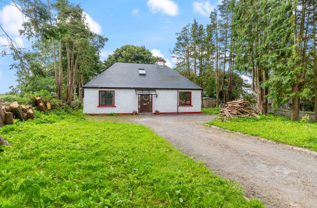 Ballintleva, Belclare, Tuam, Co. Galway - Click to view photos