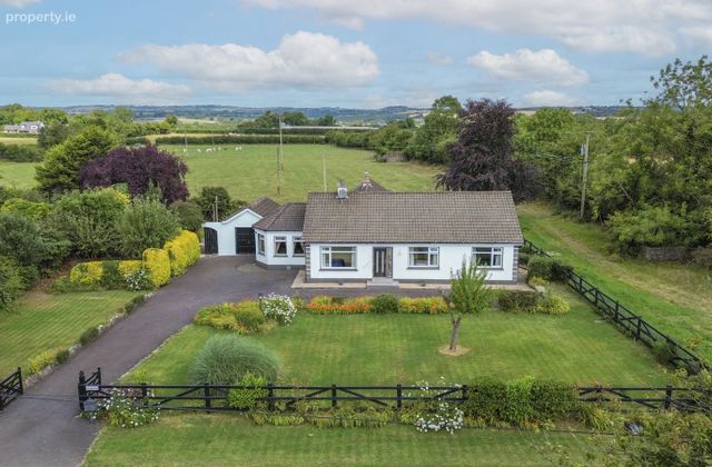 Cloonlara, Dowth, Slane, Co. Meath - Click to view photos