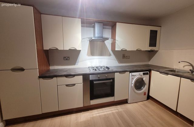 Bracken Hill, Blackglen Road, Dublin 18, Ballinteer, Dublin 16 - Click to view photos