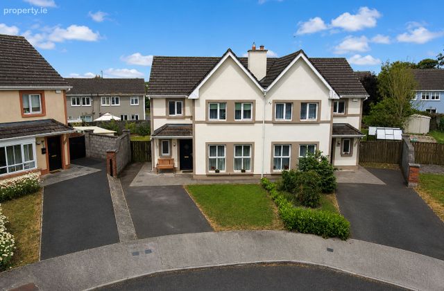33 Philips Vale, Daingean, Co. Offaly - Click to view photos