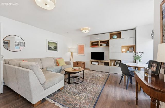Apartment 6, Madison Court, Dublin 2 - Click to view photos