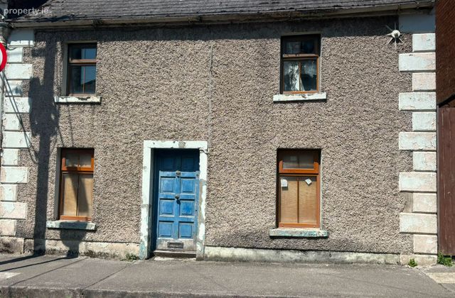 22 Bolton Square, Drogheda, Co. Louth - Click to view photos