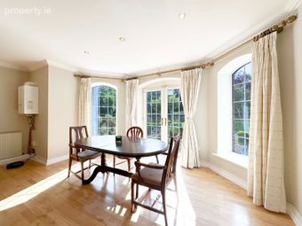 Apartment 23, The Slade, Tassagard Greens, Garters Lane, Citywest, Co. Dublin - Image 3