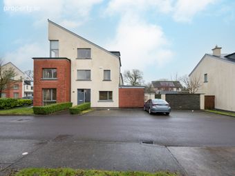 No 20 Bridgefield Grove, Curraheen Road, Bishopstown, Cork, Co. Cork, Curraheen, Co. Cork - Image 4