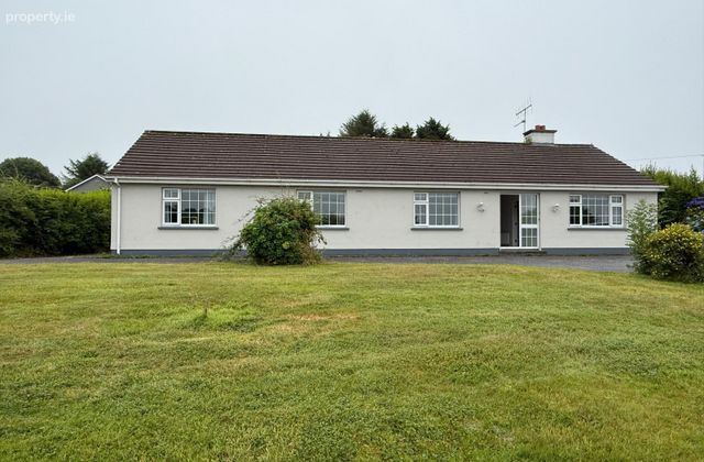 The Meadows, Rahanane, Kilcummin, Killarney, Co. Kerry, Kilcummin, Co. Kerry - Click to view photos