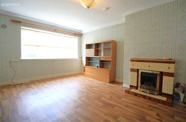 33 Pacelli Avenue, Graiguecullen, Carlow, Graiguecullen, Co. Carlow - Click to view photos