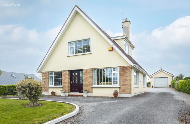 Archways, Ballintubber, Carrigtwohill, Co. Cork - Click to view photos
