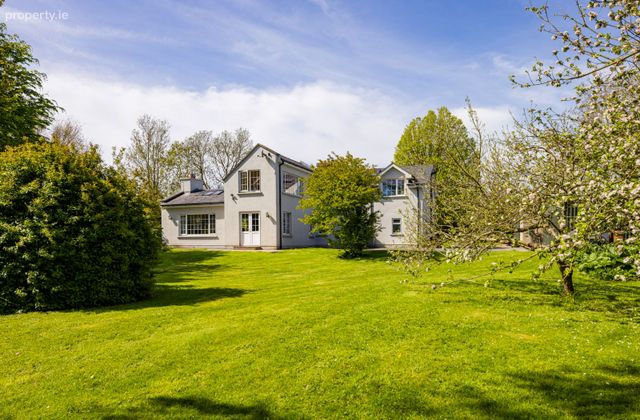 Clonainey, Ballyhack, Kilsallaghan, Swords, Co. Dublin - Click to view photos