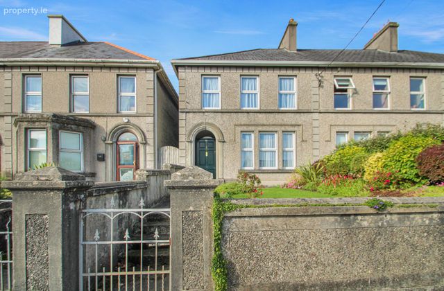 19 Newcastle Road, Galway, Newcastle, Co. Galway - Click to view photos