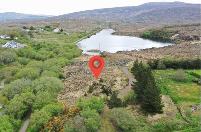 Glen Road, Loughanure, Co. Donegal, Annagry, Co. Donegal - Click to view photos