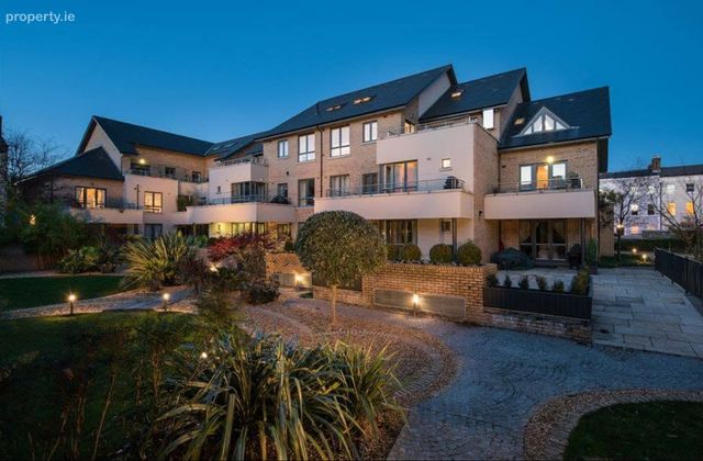 Apartment 4, Embassy Court, Sandymount, Dublin 4 - Click to view photos