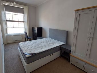 1 Bed Apartment, Auron Court, Dublin 2 - Image 4