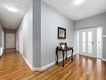 39 Esker Drive, Lucan, Co.dublin, Lucan, Co. Dublin - Image 2