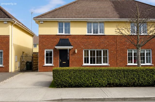 38 Ballin Ri, Tullamore, Co. Offaly - Click to view photos