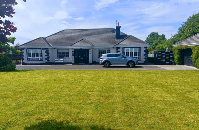 Rathlumber, Edenderry, Rathvilla, Co. Offaly - Click to view photos