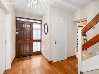25 Brompton Lawn, Castleknock, Dublin 15, Castleknock, Dublin 15 - Image 2