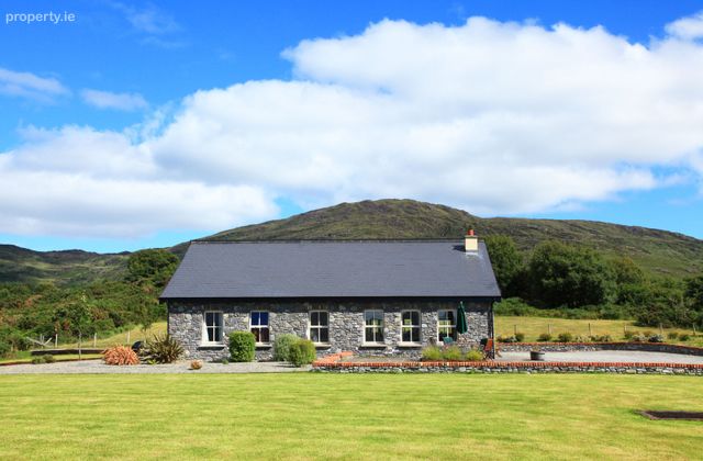 Kenmare, Kenmare, Co. Kerry - Click to view photos