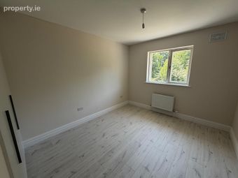 Unfurnished Property - 61 Phoenix Park Avenue, Phoenix Park Racecourse, Dublin 15 - Image 4