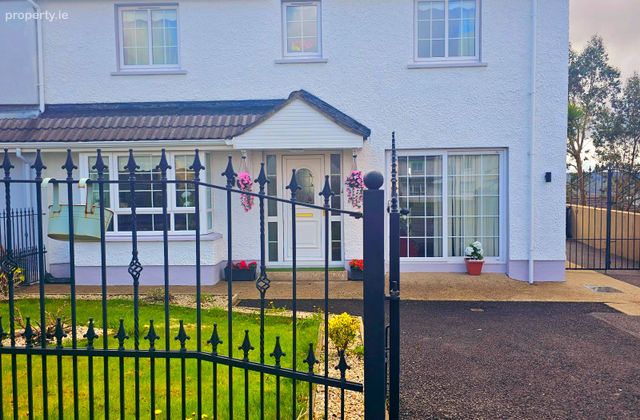 51 Solomon's Court, Letterkenny, Co. Donegal, Letterkenny, Co. Donegal - Click to view photos