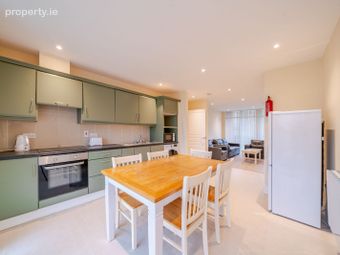 11 Block C, Hawthorn Village, Castlebar, Co. Mayo - Image 5