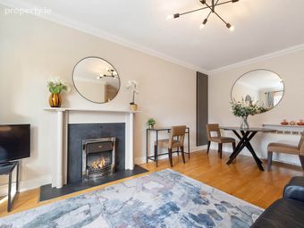 Apartment 139 The Northumberlands, Love Lane East, Mount Street Lower, Dublin 2, Grand Canal Dock, Dublin 2 - Image 2