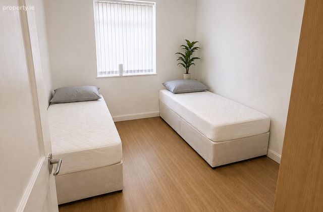 Apt B1 , Bluebell Avenue , Dublin 12. D12rc58, Fox &amp; Geese, Dublin 22 - Click to view photos