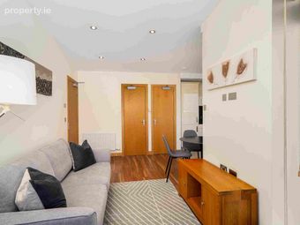 Oak House, Carrickmines, Dublin 18, Carrickmines, Dublin 18 - Image 3