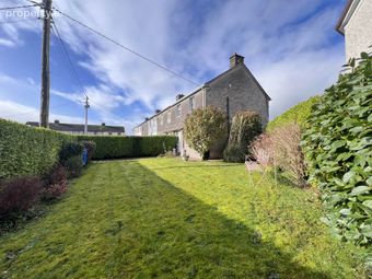 38 Pearse Park, Clonmel, Co. Tipperary, Clonmel, Co. Tipperary - Image 2