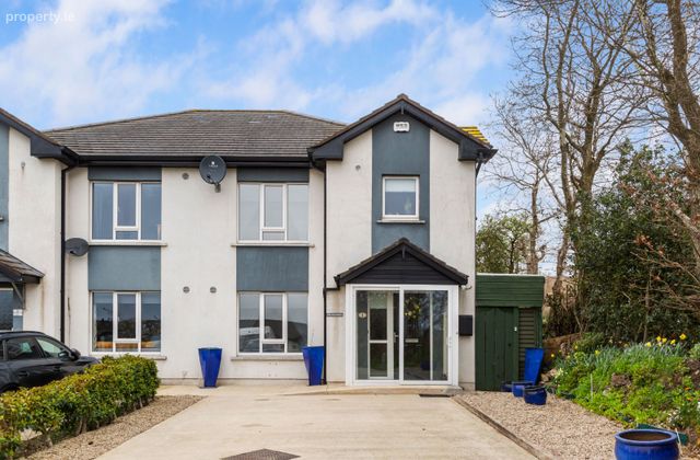 1 Hunter's Hill, Gorey, Co. Wexford - Click to view photos