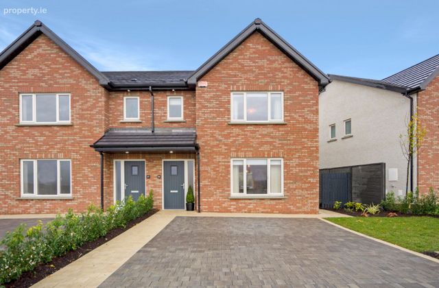 3 Bed Semi Detached, Mount Avenue, Dundalk, Co. Louth - Click to view photos