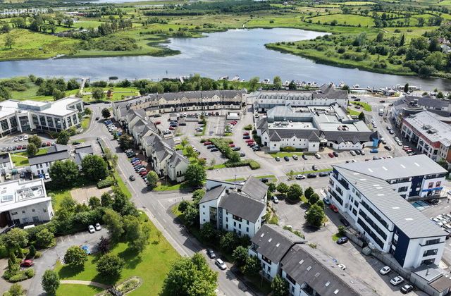 Apartment 20 The Plaza Central Park, Carrick-on-shannon, Co. Leitrim, Carrick-on-Shannon, Co. Leitrim - Click to view photos