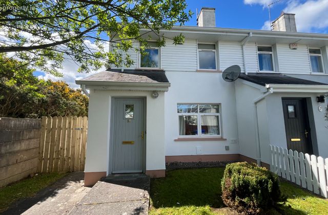 97 River Village, Monksland, Athlone, Co. Roscommon - Click to view photos