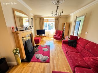 17 Ross &Aacute;rd, Monksland, Athlone, Co. Roscommon - Image 5