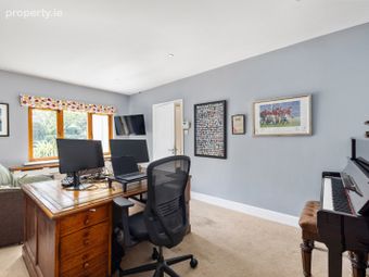 Helene, 11 Springhill Park, Killiney, Co. Dublin - Image 5