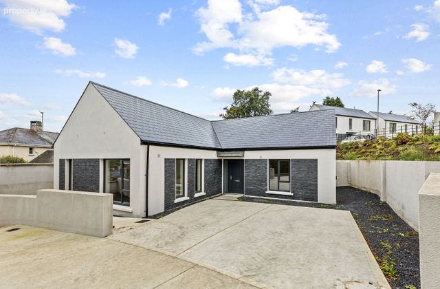 1 Carraig M&oacute;r, Wexford Town, Co. Wexford - Click to view photos